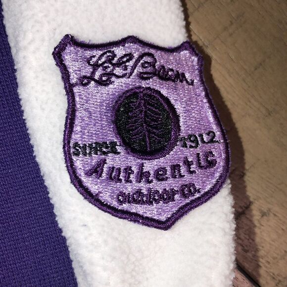 LL Bean Fleece Zip up Classic LL Bean Patch in Power Purple. Soft. All Season - Picture 3 of 17